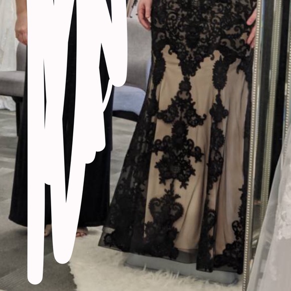 Size 16 Prom Dress! - Picture 2 of 3